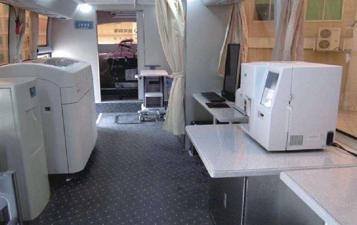 体检车的功能你了解吗？体检车厂家为您详细解答。02